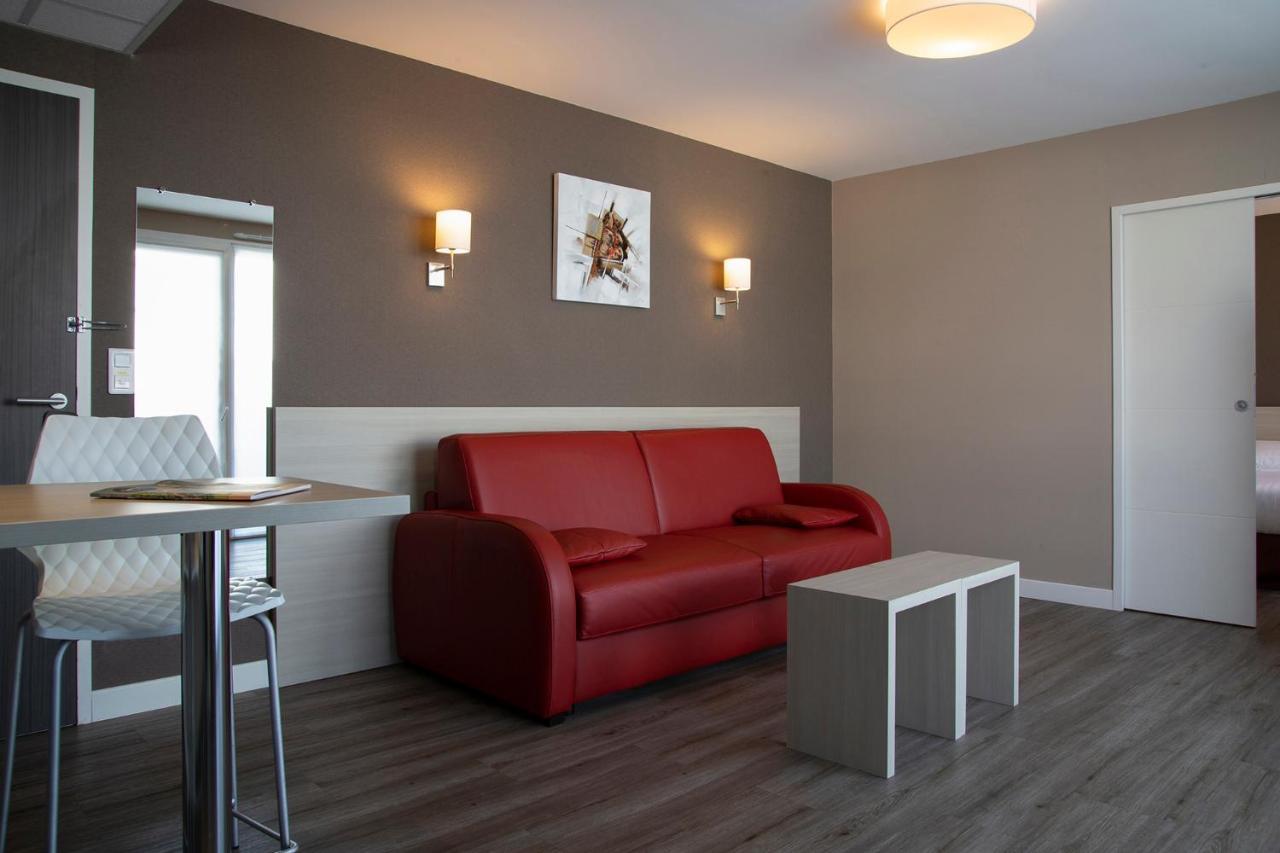 Park Hotel & Appartements Cholet Exterior foto