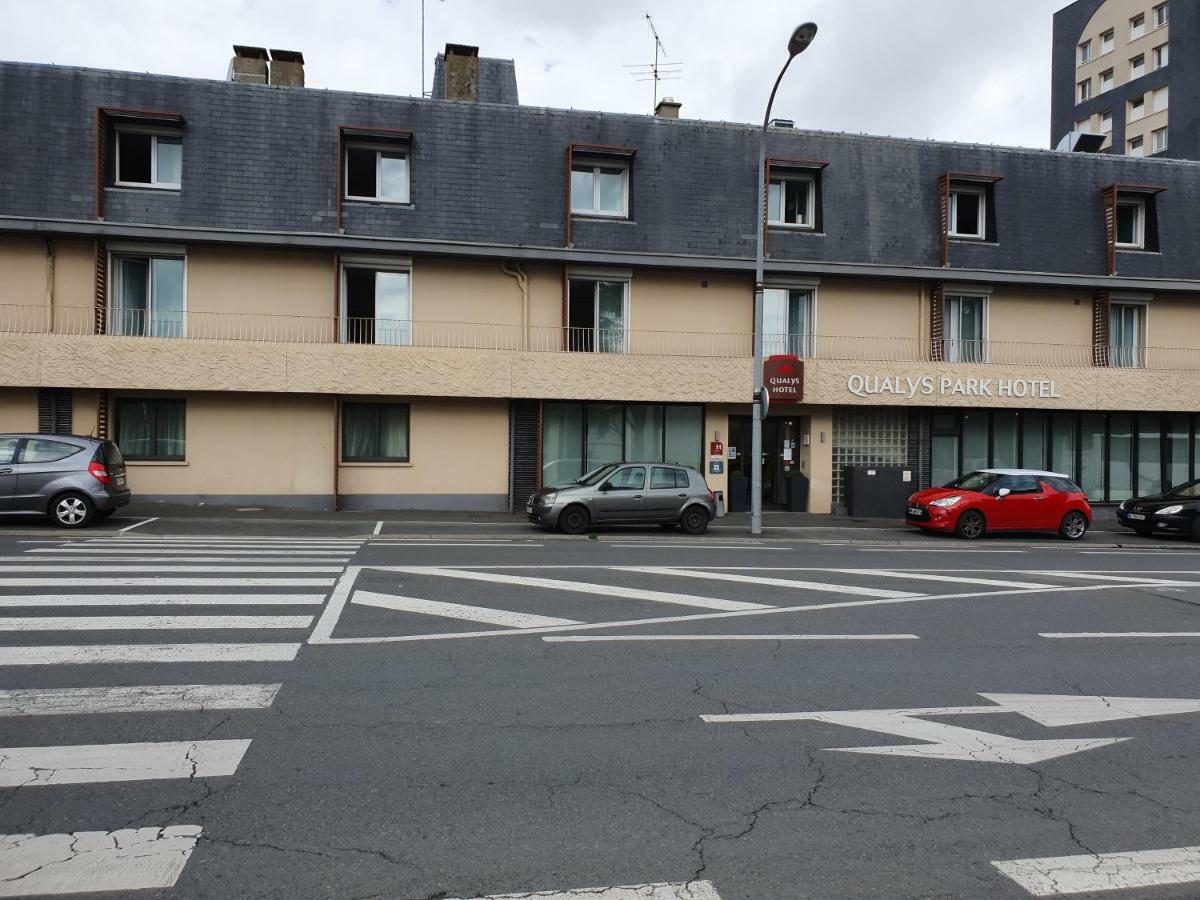 Park Hotel & Appartements Cholet Exterior foto